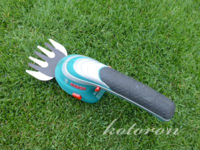 軽くて簡単に芝刈りや刈込ができるコードレスガーデンバリカン